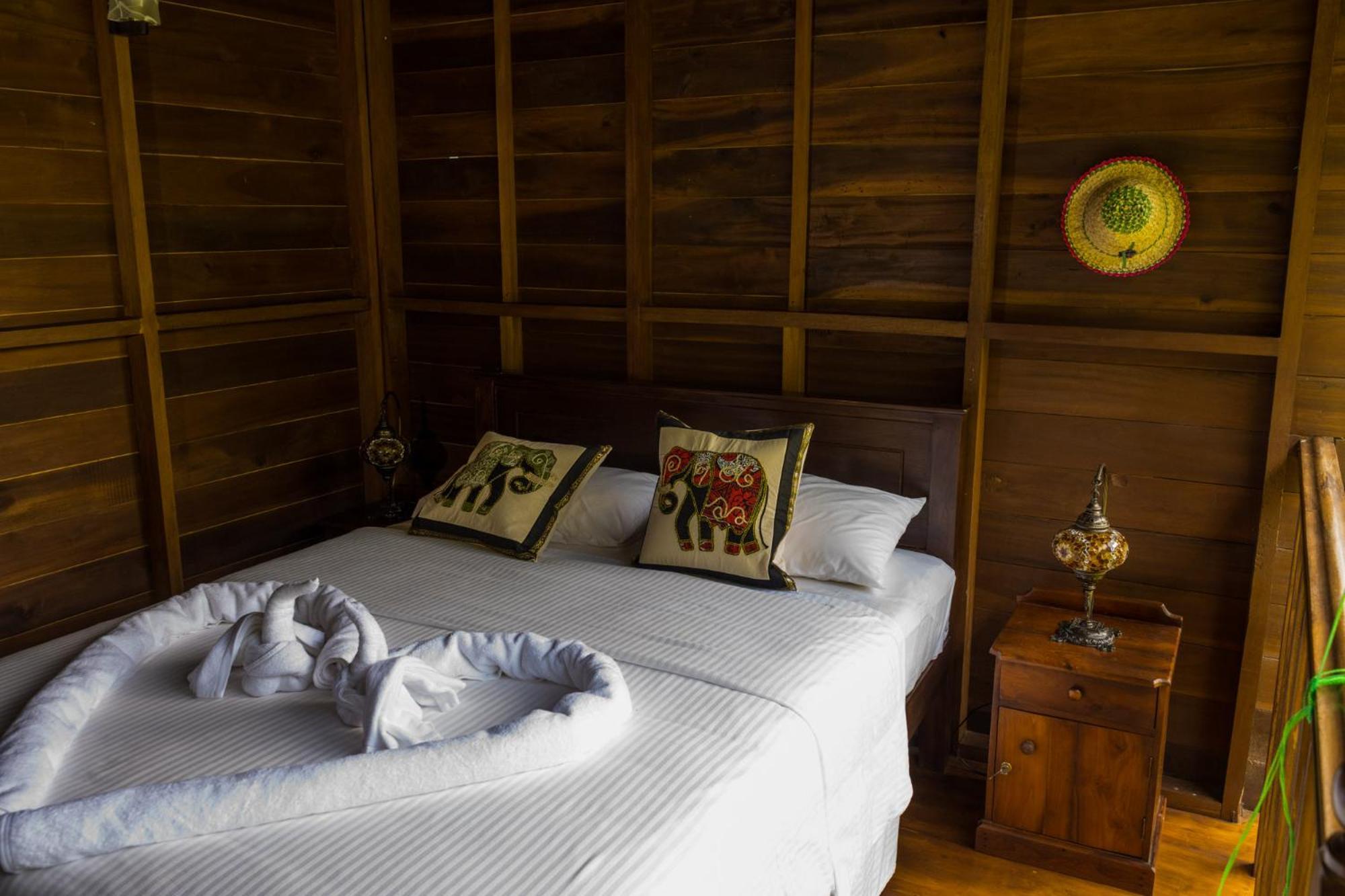Wanakaset Forest Glamping Китулгала Экстерьер фото